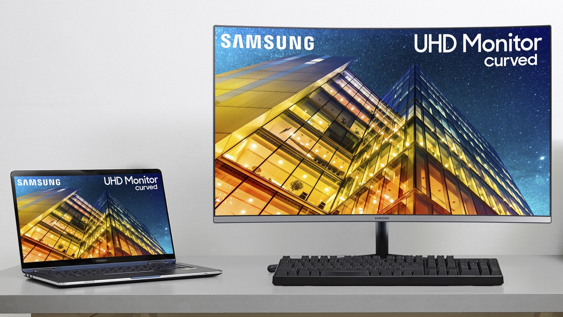Samsung UR59C 32-inch UHD curved monitor