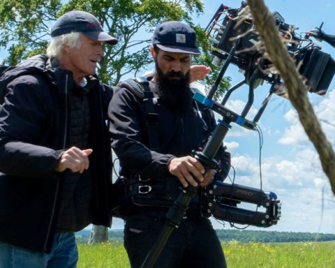 BTS of DP Roger Deakins, Charlie Rizek and the ARRI Trinity in 1917. Picture: Francois Duhamel. Universal Pictures