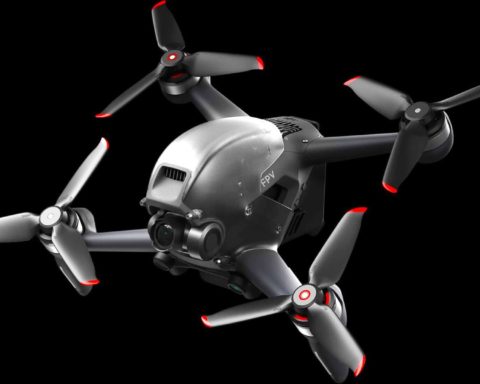 DJI Announces its First FPV Drone: 4K, 60FPS and Speed of 140kph
