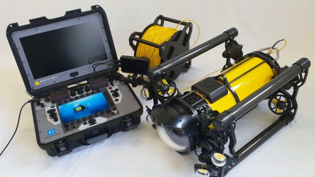 Boxfish Luna control: Underwater drone for the Sony Alpha 1
