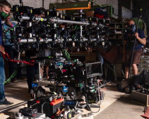 Matrix Resurrections Cinematography- An Array of 15 RED Ranger Bodies. Picture: RED Digital Cinema