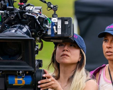 ARRI Drops Some Hints on the Next ALEXA S35 4K Camera. Picture: DP & Camera/Steadicam Operator:Janice Mini (left) and Director:Millicent Shelton (right). Credit: ARRI (from International Women's Day 2021),