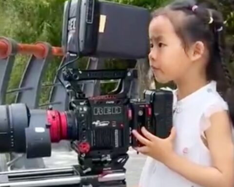 Cinematographer’s Five Years Old Daughter Used V-Raptor for her Kindergarten Assignment