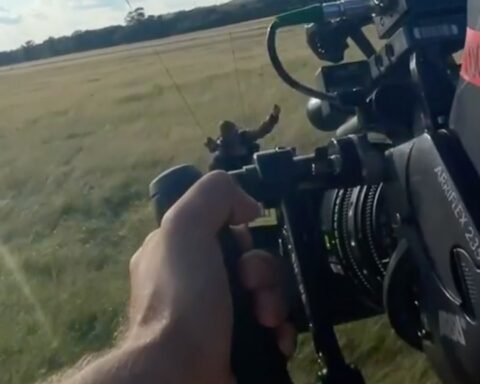 Flying With the ARRIFLEX 235