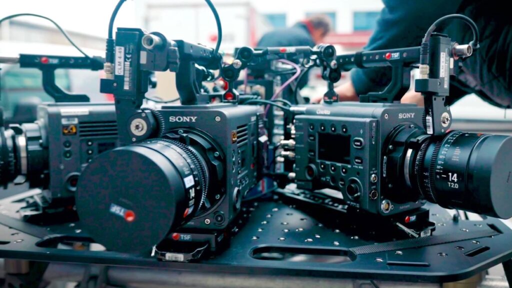 Shooting Plates: Multiple Cinema Cameras, or Ultra Wide Lens?